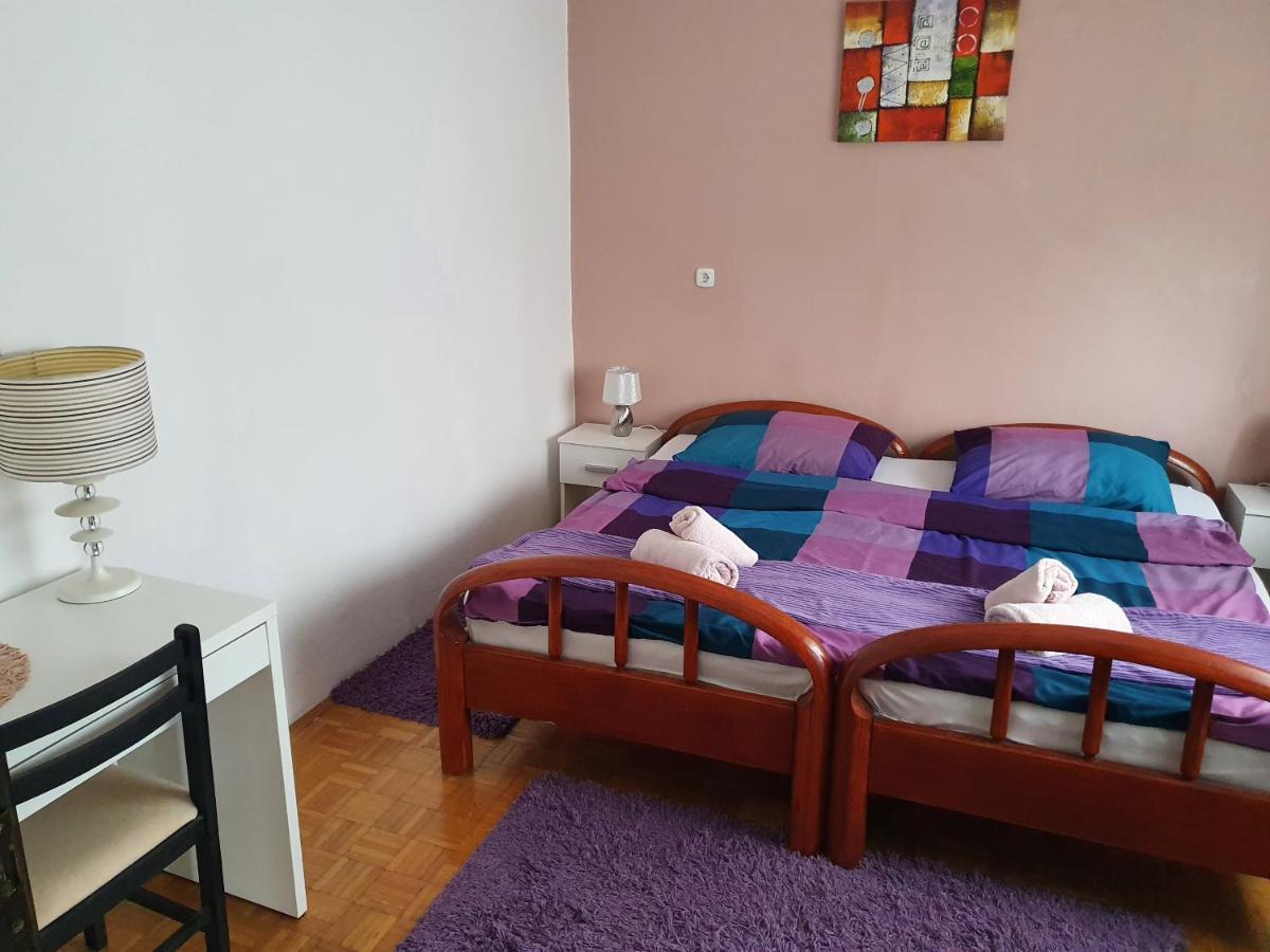 Apartmani Lovro Ogulin Exterior photo